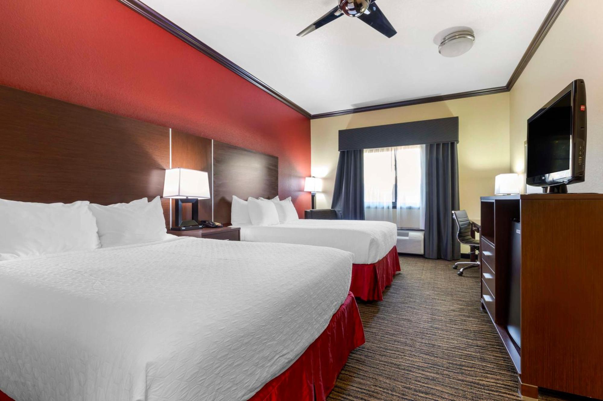 Best Western Plus Classic Inn And Suites Center Dış mekan fotoğraf