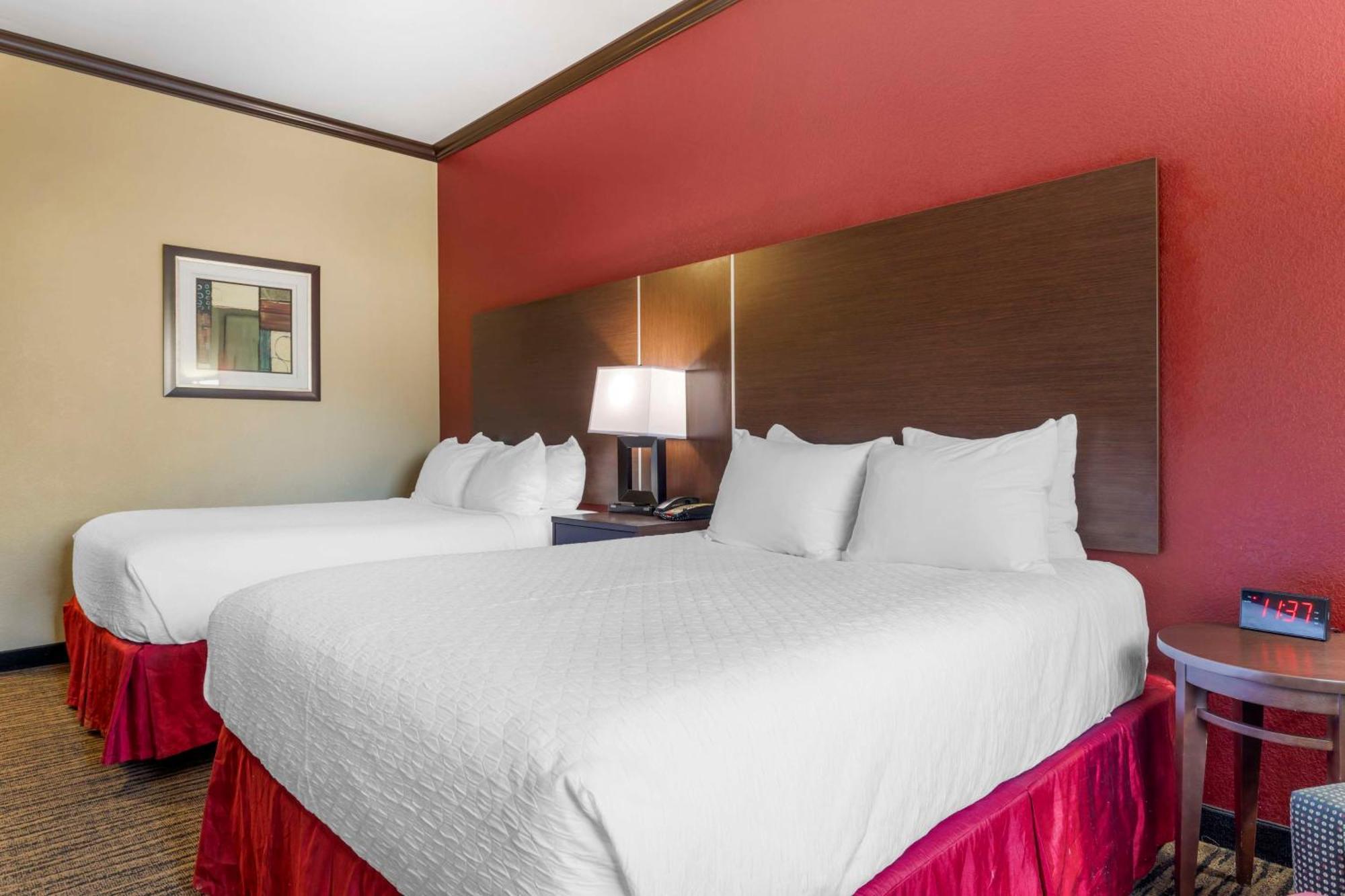 Best Western Plus Classic Inn And Suites Center Dış mekan fotoğraf